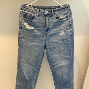American Eagle Mom Jeans
